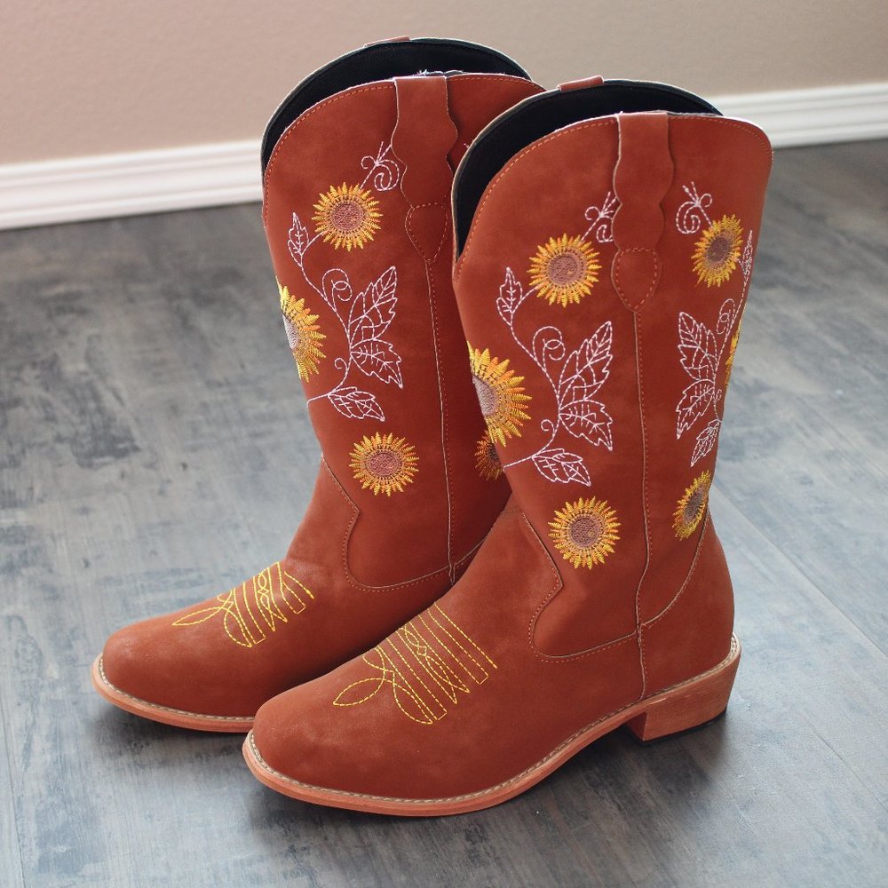 Boots - Sunflower Cowgirl Cowboy Boots